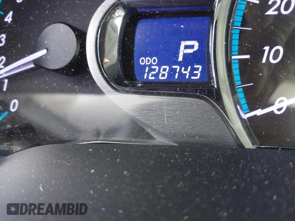 2014 Toyota Sienna XLE with VIN 5TDYK3DC7ES517206, listed as a IAAI auction lot 41945572 with 128,743 mi miles and . Bid and sale history available at DreamBid. Image 16.
