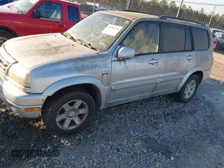 2003 Suzuki XL-7 Touring with VIN JS3TX92V734108202, listed as a IAAI auction lot 41508576 with 169,555 mi miles. Bid and sale history available at carsss.com. Image 2.
