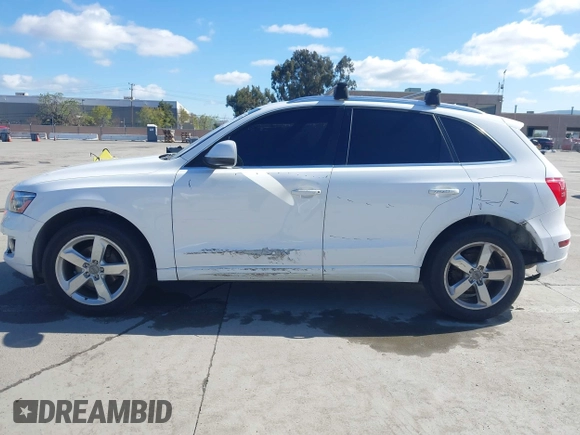 2009 Audi Q5 Premium Plus z VIN WA1KK78R29A014529, wystawiony jako IAAI lot #41948729 z przebiegiem 189 682 mil mil oraz . Historia ofert i sprzedaży dostępna na DreamBid. Obrazek 14.