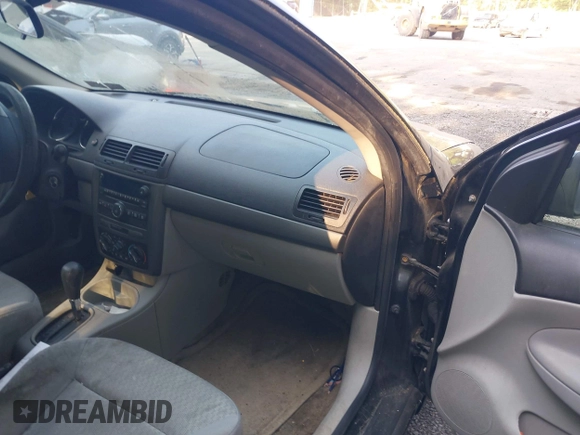 2008 Chevrolet Cobalt LT z VIN 1G1AL58F287332468, wystawiony jako IAAI lot #42429419 z przebiegiem 129 762 mil mil oraz . Historia ofert i sprzedaży dostępna na DreamBid. Obrazek 5.