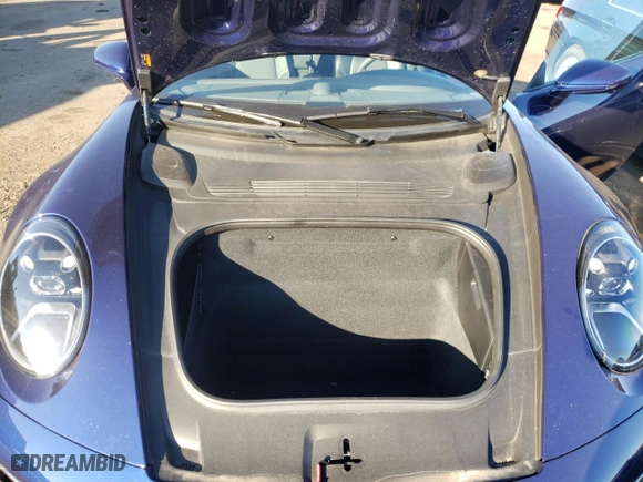 2021 Porsche 911 Carrera with VIN WP0AA2A99MS205658, listed as a Copart auction lot 81368694 with 32,347 mi miles and Salvage Title. Bid and sale history available at carsss.com. Image 11.