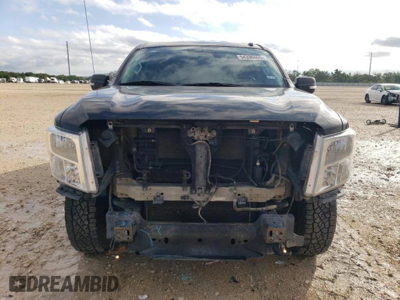 2018 Nissan Titan SV z VIN 1N6AA1EJ3JN548939, wystawiony jako Copart lot #54336555 z przebiegiem 152 859 mil mil oraz Czysty tytuł • Clean title. Historia ofert i sprzedaży dostępna na DreamBid. Obrazek 5.