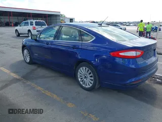 2014 Ford Fusion SE Hybrid с VIN 3FA6P0LU9ER129016, выставлен на аукционе IAAI как лот 42269103 с пробегом 170 001 миль миль и . История ставок и продаж доступна на DreamBid. Изображение 3.