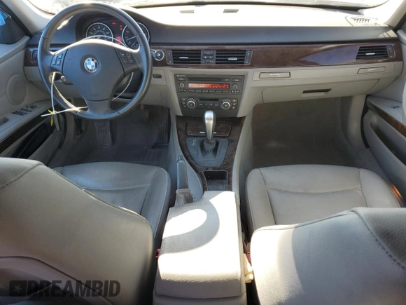 2009 BMW 3 Series 328i with VIN WBAPH73589E128233, listed as a Copart auction lot 88367785 with 63,142 mi miles and Salvage title. Bid and sale history available at DreamBid. Image 8.