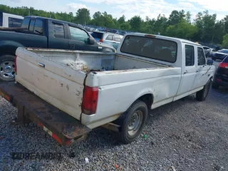 1997 Ford F-350 with VIN 1FTJW35F9VEC78035, listed as a IAAI auction lot 42183452 with Not Provided miles and . Bid and sale history available at DreamBid. Image 4.