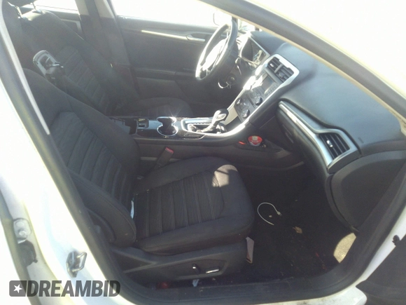 2016 Ford Fusion SE with VIN 3FA6P0H71GR350292, listed as a IAAI auction lot 40816116 with 160,642 mi miles. Bid and sale history available at carsss.com. Image 5.