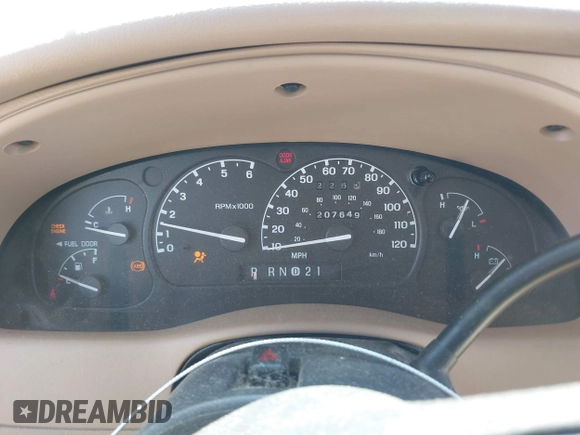 2002 Ford Ranger XL Fleet z VIN 1FTZR45E32PB74163, wystawiony jako IAAI lot #42444073 z przebiegiem 207 649 mil mil oraz . Historia ofert i sprzedaży dostępna na DreamBid. Obrazek 7.
