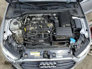 2018 Audi A3 Premium z VIN WAUAUHFF7J1054892, wystawiony jako Copart lot #53632745 z przebiegiem 219 751 mil mil oraz Tytuł czysty. Historia ofert i sprzedaży dostępna na DreamBid. Obrazek 11.