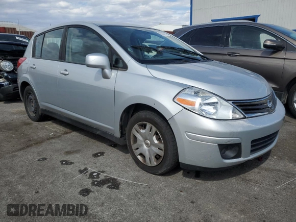 2011 Nissan Versa S with VIN 3N1BC1CP1BL447279, listed as a Copart auction lot 55337185 with 199,015 mi miles and Clean Title. Bid and sale history available at DreamBid. Image 4.