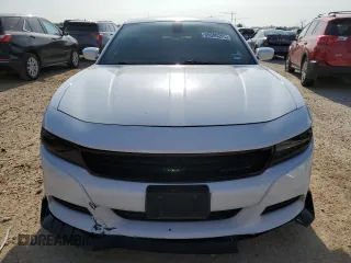 2017 Dodge Charger R/T z VIN 2C3CDXCT9HH523545, wystawiony jako Copart lot #55690395 z przebiegiem 108 689 mil mil oraz Szkoda całkowita • Salvage title. Historia ofert i sprzedaży dostępna na DreamBid. Obrazek 5.