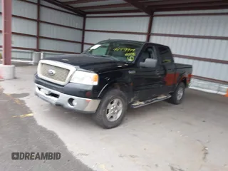 2008 Ford F-150 XLT with VIN 1FTPW14V68FB43990, listed as a IAAI auction lot 41931944 with 117,746 mi miles. Bid and sale history available at carsss.com. Image 17.