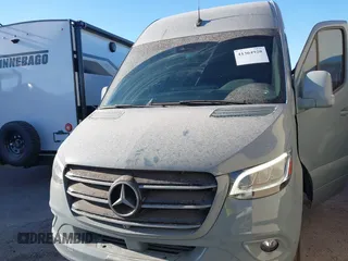 2021 Mercedes-Benz Sprinter Cargo with VIN W1W4ECHY5MT075011, listed as a IAAI auction lot 41364920 with 22,421 mi miles and . Bid and sale history available at carsss.com. Image 6.