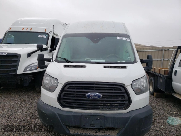 2017 Ford Transit with VIN 1FTYR3XM3HKA86312, listed as a Copart auction lot 49277455 with 139,701 mi miles and Salvage title. Bid and sale history available at DreamBid. Image 5.