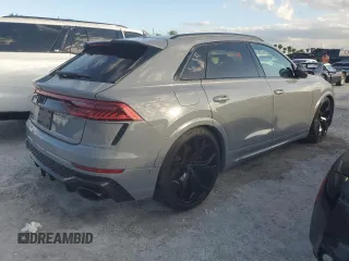 2024 Audi RS Q8 z VIN WU1ARBF11RD000488, wystawiony jako Copart lot #74937104 z przebiegiem Nie podano mil oraz Nie do naprawy • Non repairable. Historia ofert i sprzedaży dostępna na DreamBid. Obrazek 3.