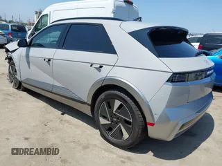 2025 Hyundai Ioniq 5 z VIN 7YAKR4DA0SY007083, wystawiony jako IAAI lot #42359027 z przebiegiem 4 122 mil mil oraz . Historia ofert i sprzedaży dostępna na DreamBid. Obrazek 3.