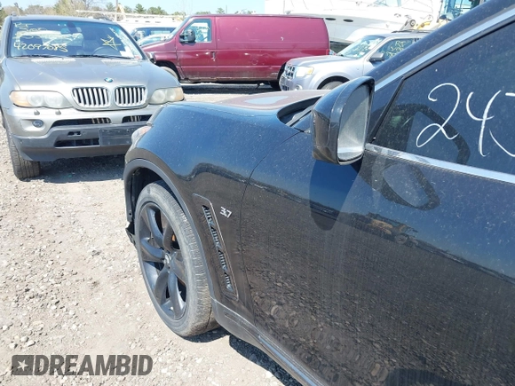2015 Infiniti QX70 с VIN JN8CS1MWXFM481585, выставлен на аукционе IAAI как лот 42102964 с пробегом Не указан миль и . История ставок и продаж доступна на DreamBid. Изображение 6.