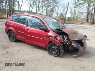 2005 Pontiac Vibe with VIN 5Y2SL63835Z464942, listed as a IAAI auction lot 41860753 with 220,005 mi miles. Bid and sale history available at carsss.com. Image 1.