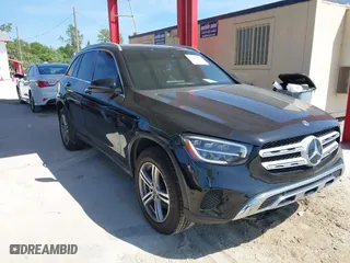 2021 Mercedes-Benz GLC with VIN W1N0G8DB2MV268135, listed as a IAAI auction lot 41692573 with 91,562 mi miles. Bid and sale history available at carsss.com. Image 1.