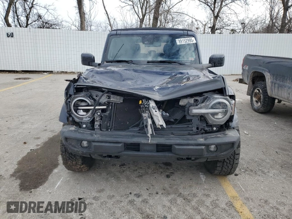 2021 Ford Bronco with VIN 1FMDE5BH6MLA73604, listed as a Copart auction lot 89152995 with 42,118 mi miles and Salvage Title. Bid and sale history available at DreamBid. Image 5.
