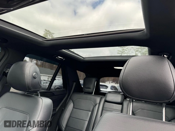 2016 Mercedes-Benz GLE 400 with VIN 4JGDA5GB0GA635707, listed as a Copart auction lot 53712895 with 105,118 mi miles and Clean title. Bid and sale history available at DreamBid. Image 9.