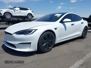 2022 Tesla Model S с VIN 5YJSA1E55NF486538, выставлен на аукционе IAAI как лот 42660966 с пробегом 41 465 миль миль и . История ставок и продаж доступна на DreamBid. Изображение 2.
