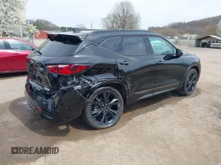 2020 Chevrolet Blazer RS z VIN 3GNKBERS6LS713381, wystawiony jako IAAI lot #41995633 z przebiegiem 54 869 mil mil oraz . Historia ofert i sprzedaży dostępna na DreamBid. Obrazek 4.