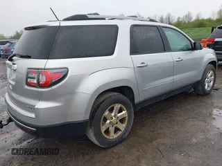 2015 GMC Acadia SLE with VIN 1GKKVPKD7FJ351675, listed as a IAAI auction lot 42202039 with 186,775 mi miles and . Bid and sale history available at carsss.com. Image 4.