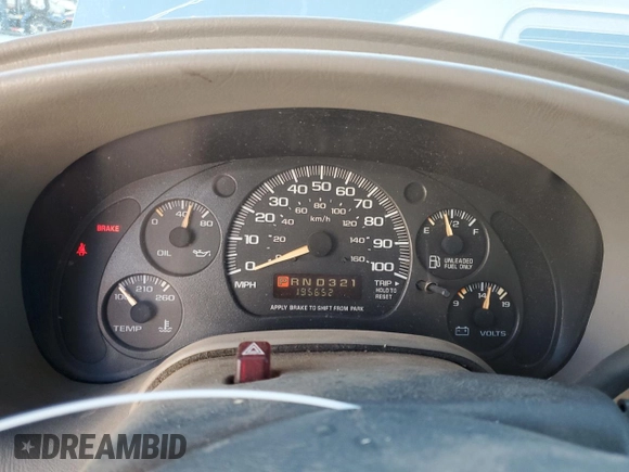 2002 Chevrolet Astro with VIN 1GNDM19X42B136240, listed as a Copart auction lot 87724935 with 195,652 mi miles and Salvage Title. Bid and sale history available at carsss.com. Image 9.