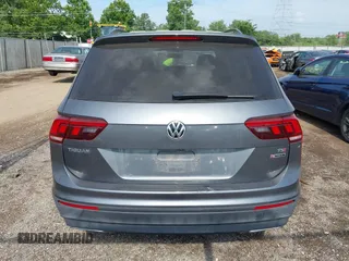 2018 Volkswagen Tiguan S with VIN 3VV0B7AX5JM108306, listed as a IAAI auction lot 42741783 with 71,040 mi miles and . Bid and sale history available at DreamBid. Image 16.