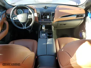 2022 Maserati Levante GT with VIN ZN661XUA5NX402354, listed as a Copart auction lot 42238435 with 35,747 mi miles and Salvage Title. Bid and sale history available at carsss.com. Image 8.