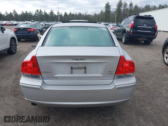 2007 Volvo S60 2.5L Turbo with VIN YV1RH592072609664, listed as a IAAI auction lot 41865512 with 200,528 mi miles. Bid and sale history available at carsss.com. Image 17.