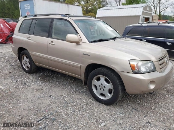 2005 Toyota Highlander with VIN JTEDP21A350045033, listed as a IAAI auction lot 42042508 with 255,566 mi miles. Bid and sale history available at carsss.com. Image 1.
