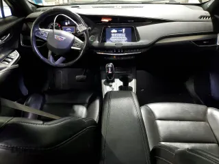 2021 Cadillac XT4 AWD Premium Luxury z VIN 1GYFZDR41MF001099, wystawiony jako Copart lot #48744655 z przebiegiem 57 633 mil mil oraz Tytuł czysty. Historia ofert i sprzedaży dostępna na DreamBid. Obrazek 8.
