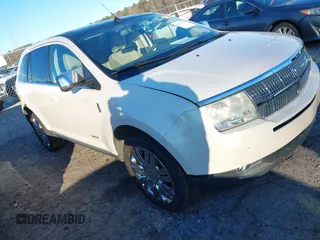 2008 Lincoln MKX with VIN 2LMDU68C88BJ25068, listed as a IAAI auction lot 41634952 with 145,879 mi miles. Bid and sale history available at carsss.com. Image 1.