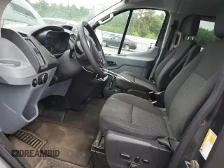 2018 Ford Transit Passenger XL z VIN 1FMZK1ZM3JKA12688, wystawiony jako Copart lot #60635335 z przebiegiem 121 509 mil mil oraz Szkoda całkowita • Salvage title. Historia ofert i sprzedaży dostępna na DreamBid. Obrazek 7.