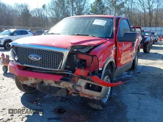 2005 Ford F-150 XLT with VIN 1FTPX12555NB76674, listed as a IAAI auction lot 41371363 with 137,782 mi miles. Bid and sale history available at carsss.com. Image 6.