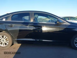 2016 Hyundai Sonata 2.4L with VIN 5NPE24AFXGH358181, listed as a IAAI auction lot 42024786 with 187,854 mi miles and . Bid and sale history available at carsss.com. Image 13.