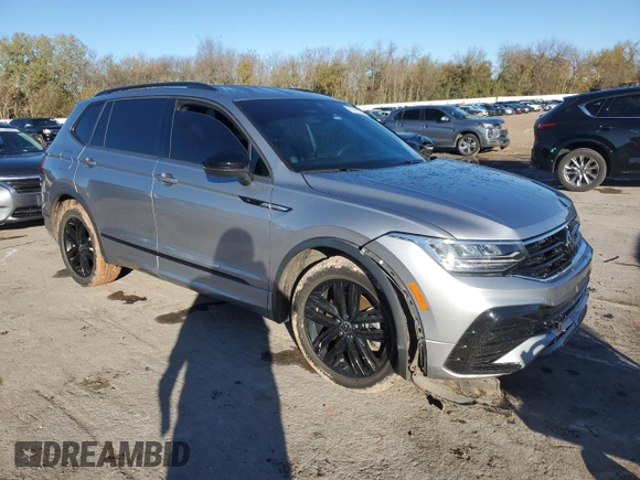 2022 Volkswagen Tiguan SE R-Line Black с VIN 3VVCB7AX1NM035874, выставлен на аукционе Copart как лот 81419224 с пробегом Не указан миль и Списание • Salvage title. История ставок и продаж доступна на DreamBid. Изображение 4.