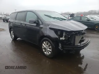 2019 Kia Sedona EX with VIN KNDMB5C16K6565186, listed as a Copart auction lot 50738915 with 82,743 mi miles and Salvage Title. Bid and sale history available at carsss.com. Image 4.