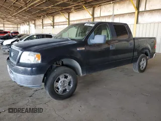 2005 Ford F-150 XLT with VIN 1FTRW12W45KB57166, listed as a Copart auction lot 50156715 with 204,232 mi miles and Salvage Title. Bid and sale history available at carsss.com. Image 1.