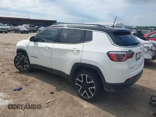 2018 Jeep Compass Limited with VIN 3C4NJDCBXJT298469, listed as a IAAI auction lot 42393665 with 61,589 mi miles and . Bid and sale history available at DreamBid. Image 3.