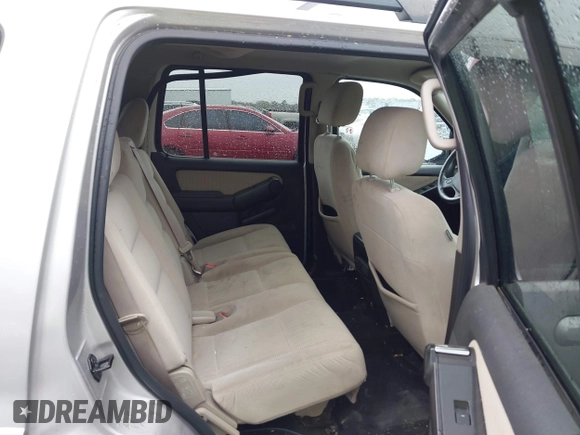 2008 Ford Explorer XLT with VIN 1FMEU73E68UA59595, listed as a IAAI auction lot 41785966 with 223,112 mi miles. Bid and sale history available at carsss.com. Image 8.