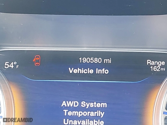 2015 Chrysler 200 C with VIN 1C3CCCEG9FN530575, listed as a IAAI auction lot 41862387 with 190,580 mi miles. Bid and sale history available at carsss.com. Image 15.