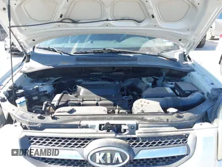 2009 Kia Sportage LX with VIN KNDJF724X97556574, listed as a IAAI auction lot 42206080 with 115,868 mi miles and . Bid and sale history available at carsss.com. Image 10.