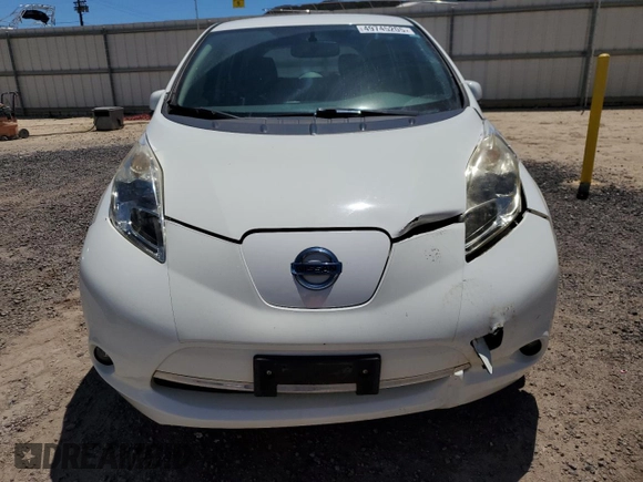 2017 Nissan LEAF S with VIN 1N4BZ0CP1HC304896, listed as a Copart auction lot 49745205 with 88,891 mi miles and Clean title. Bid and sale history available at DreamBid. Image 5.