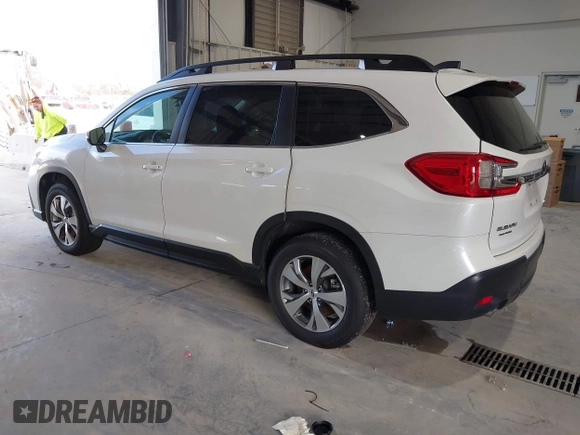 2023 Subaru Ascent Premium z VIN 4S4WMACD5P3415497, wystawiony jako IAAI lot #41399600 z przebiegiem 44 580 mil mil oraz . Historia ofert i sprzedaży dostępna na DreamBid. Obrazek 3.