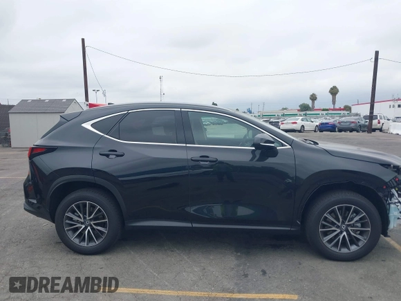 2025 Lexus NX 350h with VIN 2T2AKCEZ4SC040898, listed as a IAAI auction lot 42779728 with 6,475 mi miles and . Bid and sale history available at DreamBid. Image 14.