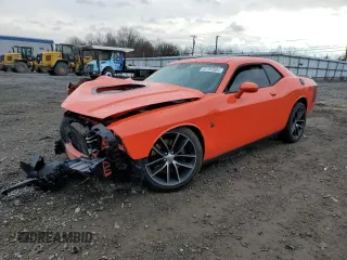 2016 Dodge Challenger 392 Hemi Scat Pack Shaker z VIN 2C3CDZFJ9GH316934, wystawiony jako Copart lot #81707684 z przebiegiem 53 703 mil mil oraz Szkoda całkowita • Salvage title. Historia ofert i sprzedaży dostępna na DreamBid. Obrazek 1.