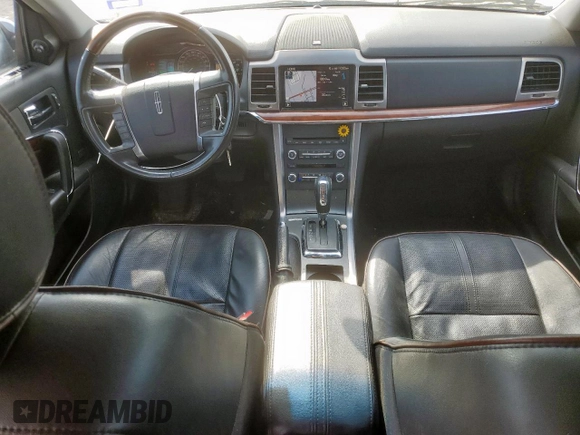 2011 Lincoln MKZ Hybrid z VIN 3LNDL2L34BR774759, wystawiony jako Copart lot #56934455 z przebiegiem 80 424 mil mil oraz Szkoda całkowita • Salvage title. Historia ofert i sprzedaży dostępna na DreamBid. Obrazek 8.