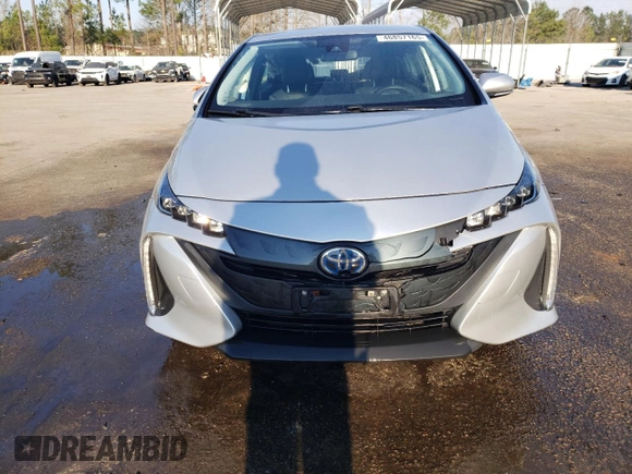 2020 Toyota Prius LE with VIN JTDKARFPXL3122480, listed as a Copart auction lot 46857165 with 55,955 mi miles and Salvage Title. Bid and sale history available at DreamBid. Image 5.